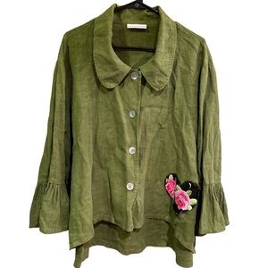 Bryn Walker linen button down olive green top heart patch work medium lagenlook